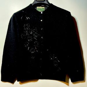 Beau-tique vintage beaded Cardigan. Black. Made in Japan. Lambswool-Angora-Nylon